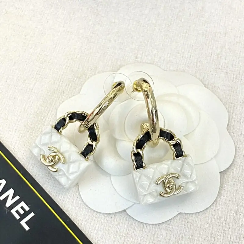 chanel boucles doreilles pour femme s_126215a2